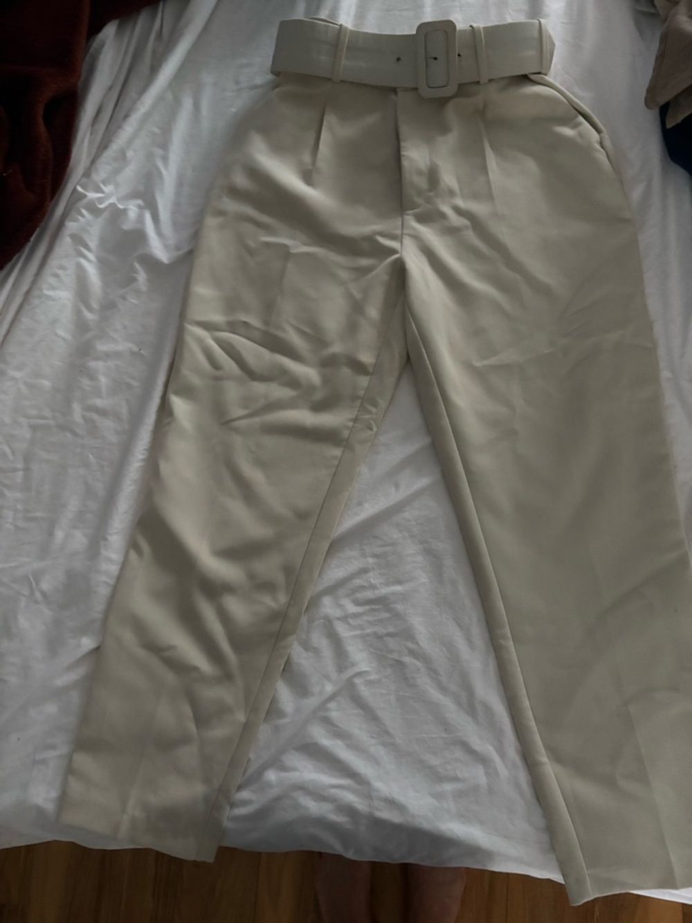 Zara Cream High-Waist Paperbag Shorts with Matching Belt